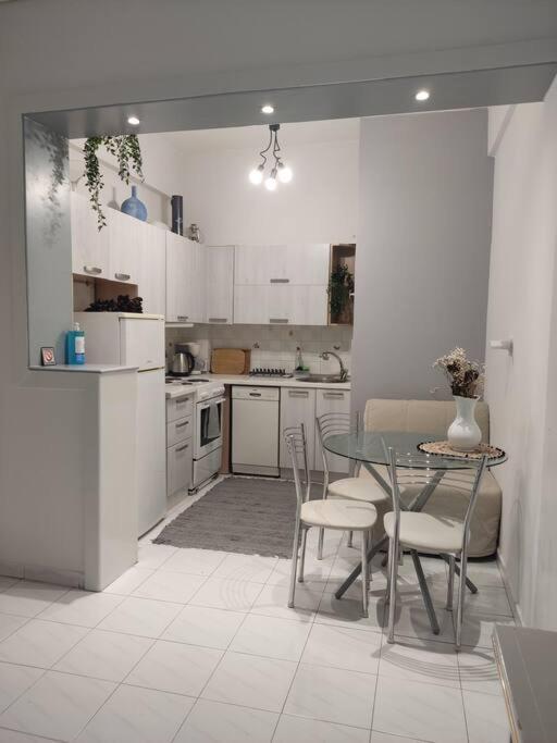 M.V Apartment Athene Buitenkant foto
